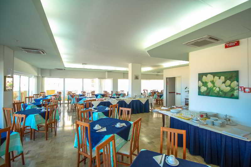 Hotel Carnaby Rimini Exteriör bild